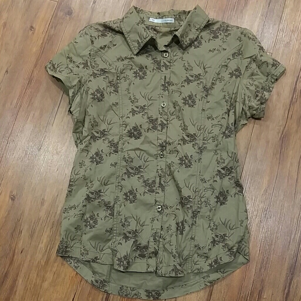 Maurices button up shirt